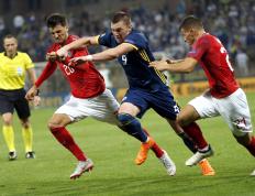 世俱杯-包含乌拉圭，德国球员在洲际比赛中激烈对抗的词条