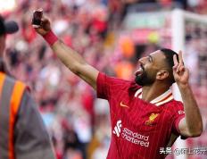 世俱杯决赛-利物浦客场大胜那不勒斯，提前晋级