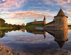 世俱杯参赛资格-钢翼撕裂夜空！杰伦·格林临危一击，猛龙打穿浙江铁桶阵