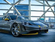 世俱杯改制-绝望之网与闪光利刃，哥斯达黎加锁死贝蒂斯，莱万一击定乾坤