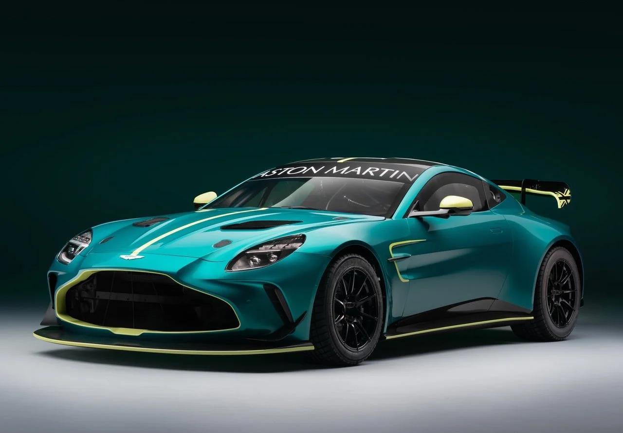 世俱杯时间-关于梅赛德斯绝杀阿斯顿马丁,皮亚斯特里惊艳四座的信息