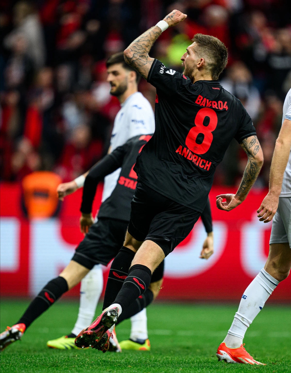 世俱杯赛程-沃特福德憾负富勒姆，客场失利战绩蒙上阴影