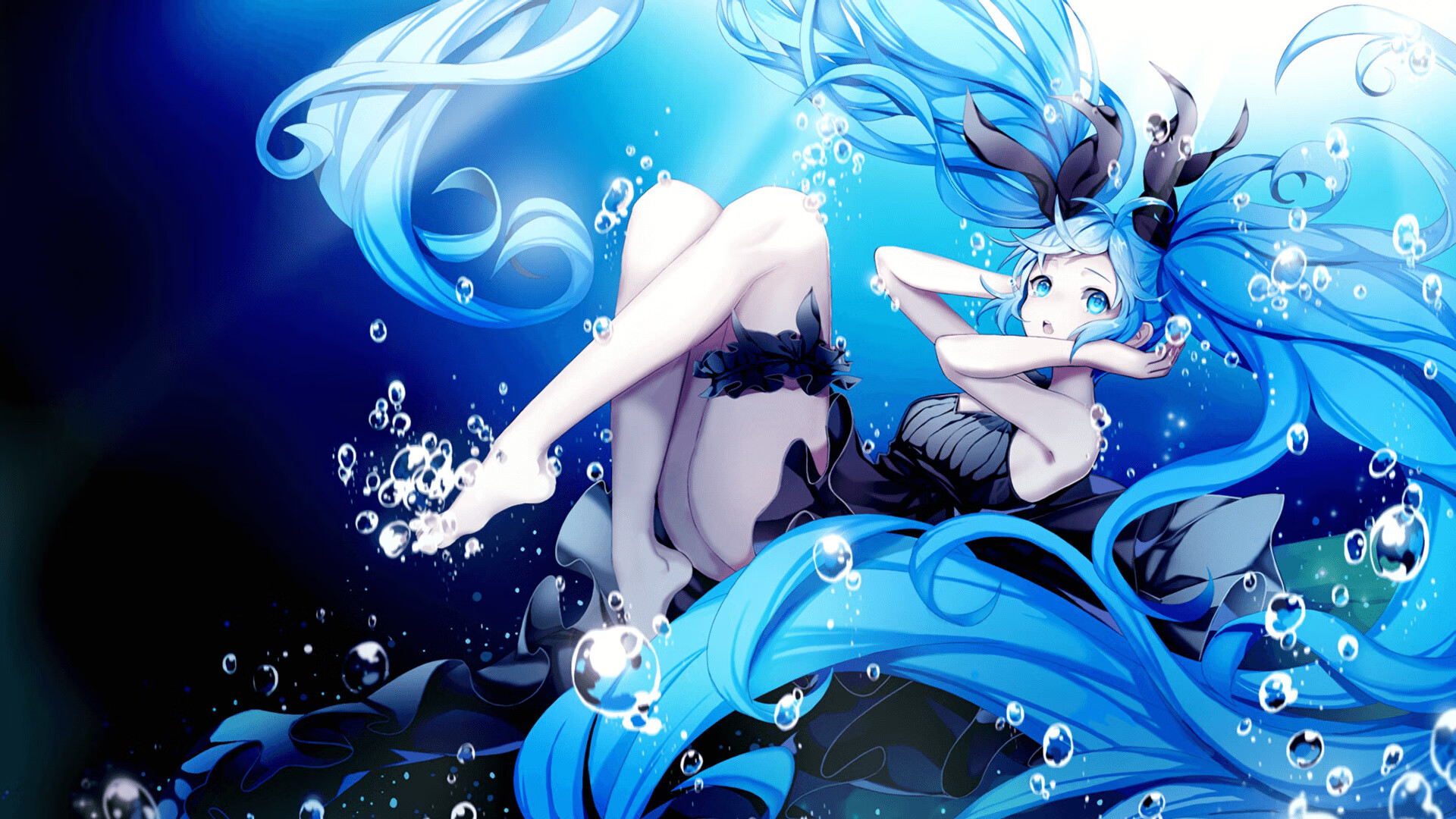 世俱杯-欧冠淘汰赛之夜，爱德华兹如何完成一次球场高能裂变