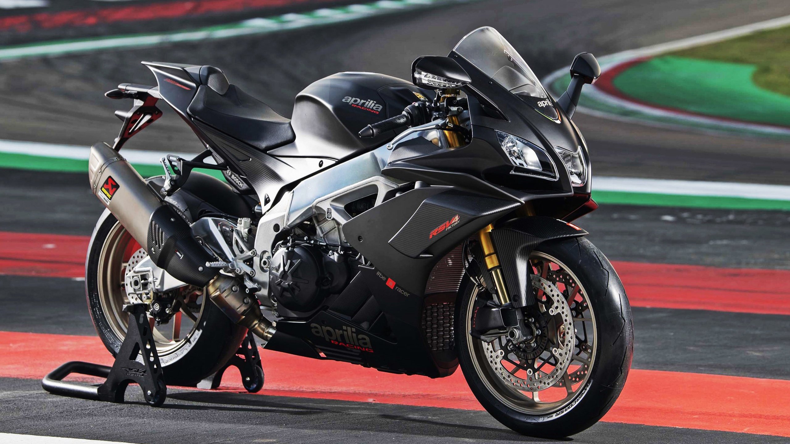 世俱杯改制-哈兰德爆发独揽四球,AC米兰单节击溃德国豪门