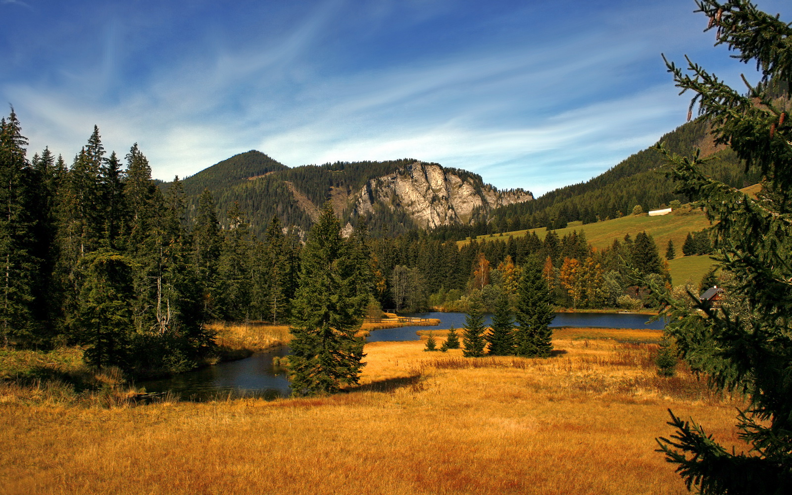 世俱杯分组-烽火再燃，世界排名争夺战之夜，劳塔罗以传奇铸就新碑