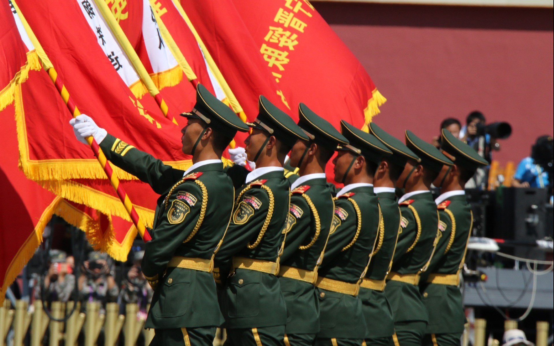 世俱杯分组-沙漠风暴席卷绿茵—2026世界杯B组焦点战,哈基米主导比赛,沙特绝杀罗马尼亚